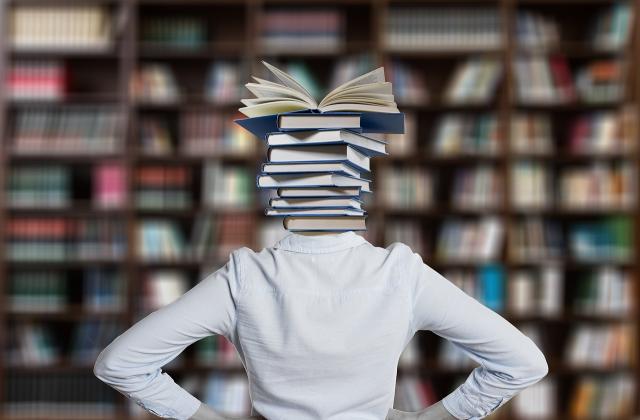 Akademie in der Bibliothek